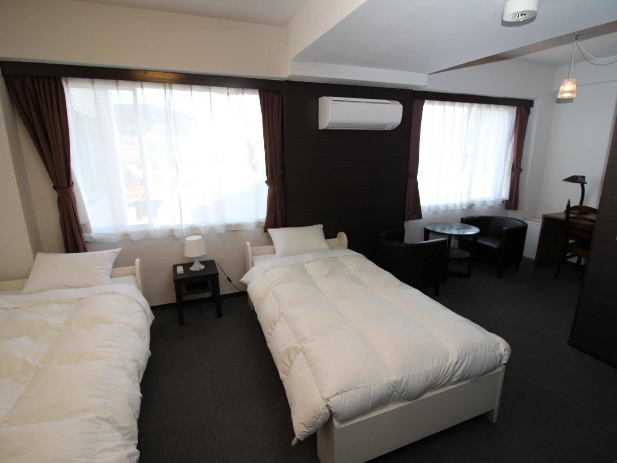 Hotel Chrysantheme Κιότο Εξωτερικό φωτογραφία