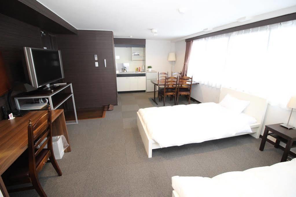 Hotel Chrysantheme Κιότο Εξωτερικό φωτογραφία